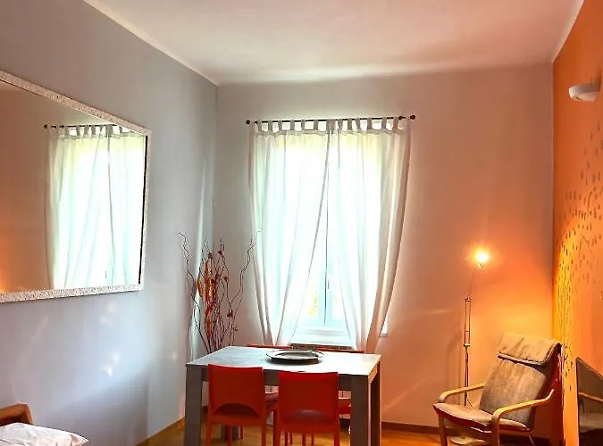 Residenza Girasole Vatican Apartment Rom