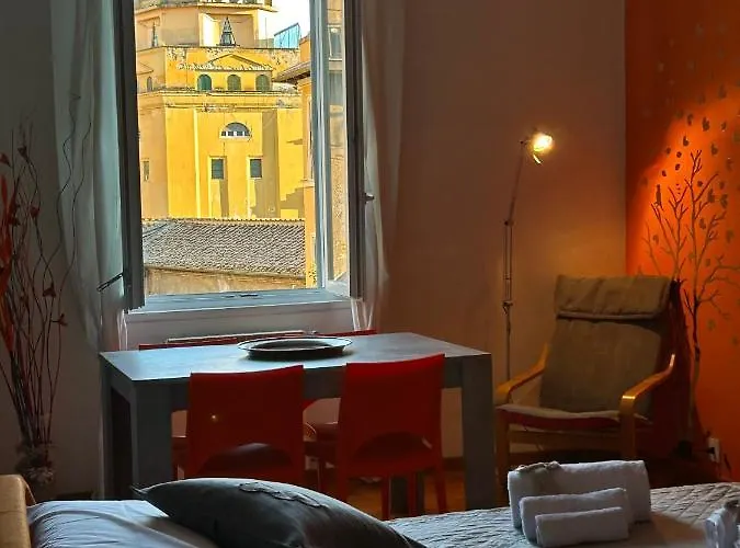 Residenza Girasole Vatican Apartment *