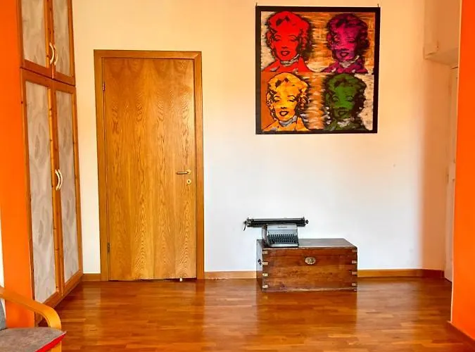 Residenza Girasole Vatican Apartment